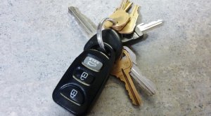 broken car key repair