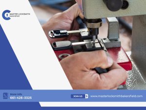 24 hour car lockout Bakersfield locksmith